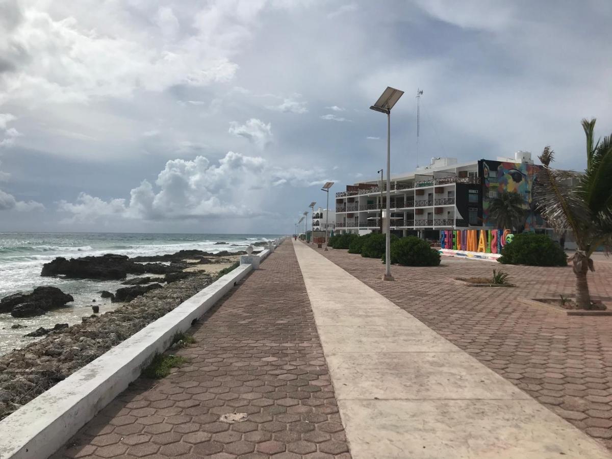 Hotel La Famiglia Isla Mujeres Exterior foto